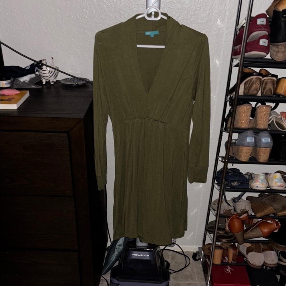 vfish Deep V-Neck Olive Dress